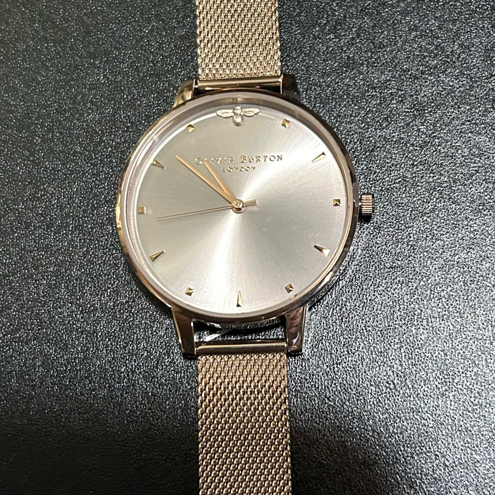 OLIVIA BURTON WATCH WITH 34mm ROSE GOLD WITH GREY TONE FACE & MESHBRACELET